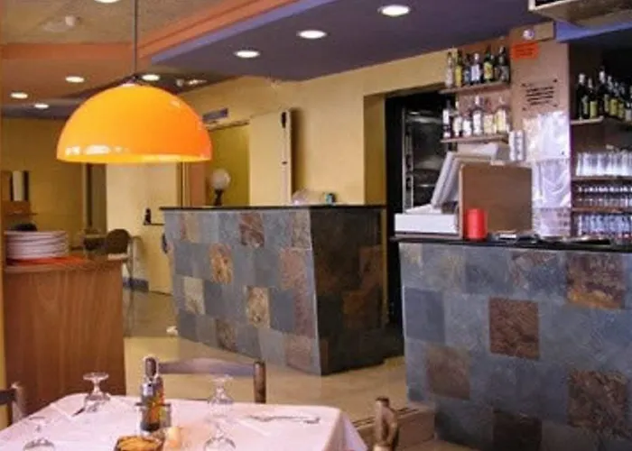 ホテル Athene (adults Only) 3*